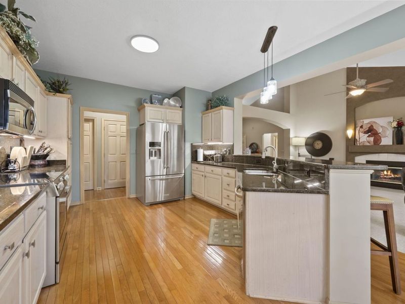 833 Aldengate Drive , Galloway, OH 43119 Photo 3