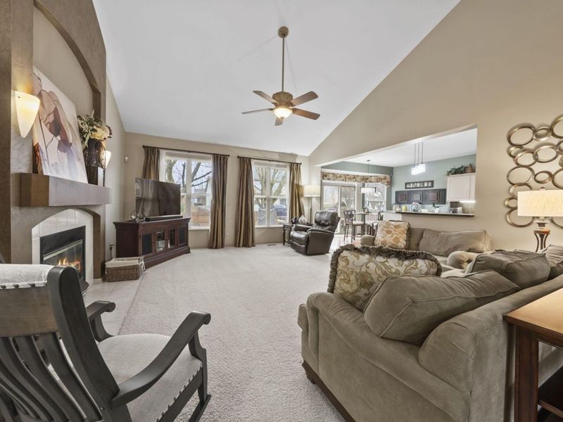 833 Aldengate Drive , Galloway, OH 43119 Photo 8