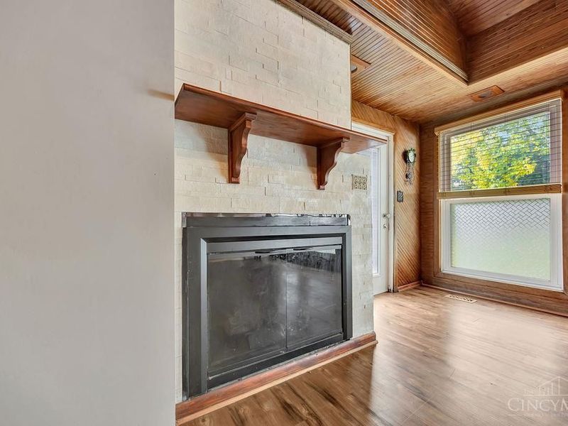 1833 Leona Drive, Green Township, OH 45238 Photo 13