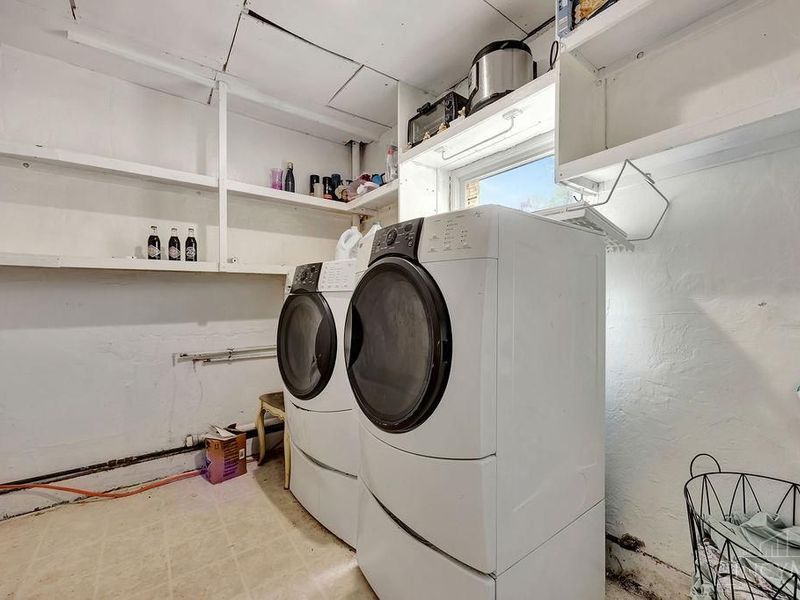 1833 Leona Drive, Green Township, OH 45238 Photo 9