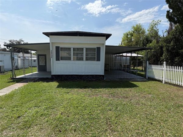 38734 MINNESOTA AVENUE , ZEPHYRHILLS, FL 33542