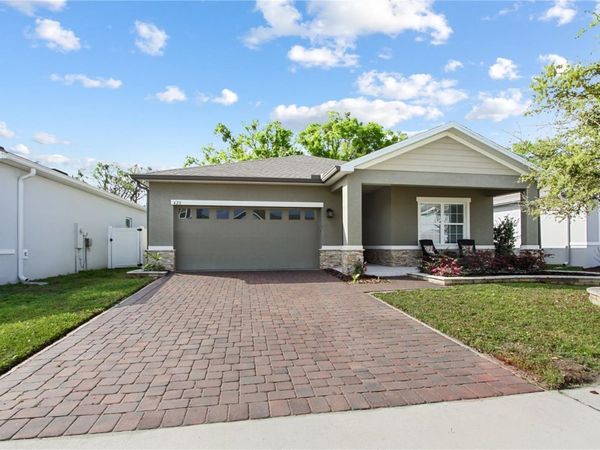 420 SPRING POND LANE , MOUNT DORA, FL 32757