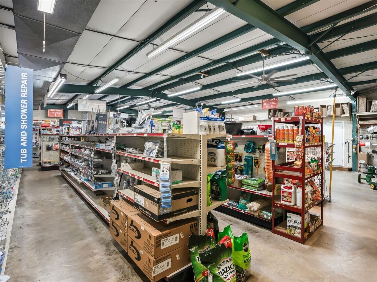 9594 SE Maricamp Road , Ocala, FL 34472 Photo