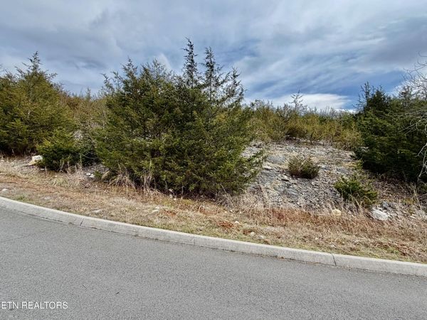 Par Place, Tazewell, TN 37879