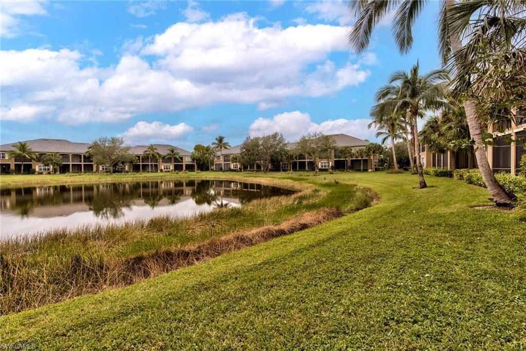 9242 Tesoro Ln, Unit 1-102, Naples, FL 34114 Photo