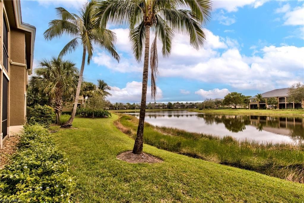 9242 Tesoro Ln, Unit 1-102, Naples, FL 34114 Photo