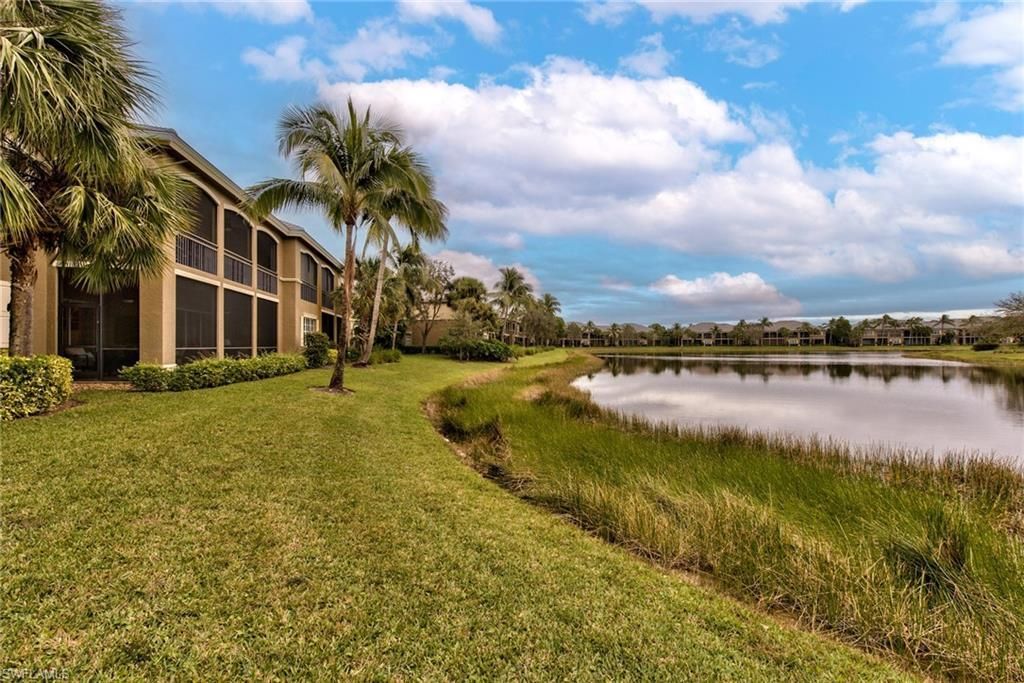 9242 Tesoro Ln, Unit 1-102, Naples, FL 34114 Photo