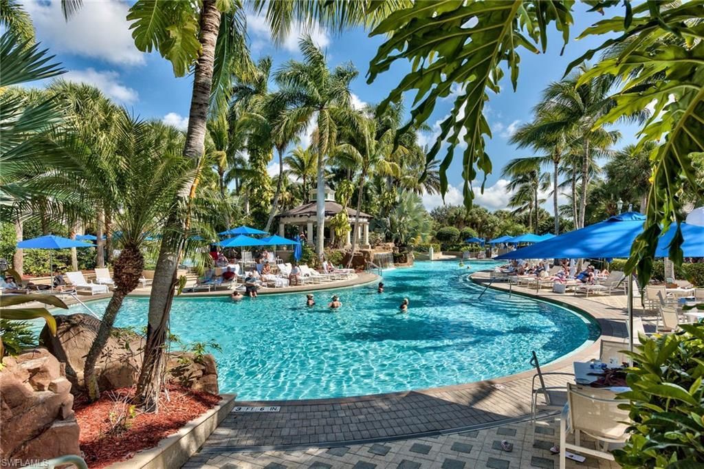 9242 Tesoro Ln, Unit 1-102, Naples, FL 34114 Photo