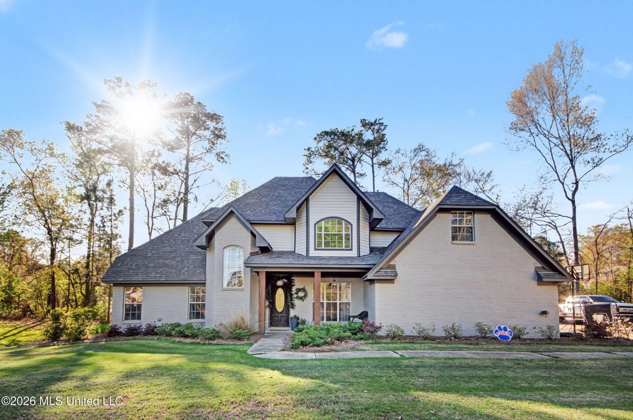 521 Pawnee Way, Madison, MS 39110 Main Photo