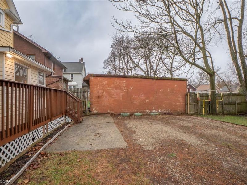 81 E Dalton Street, Akron, OH 44310 Photo 29