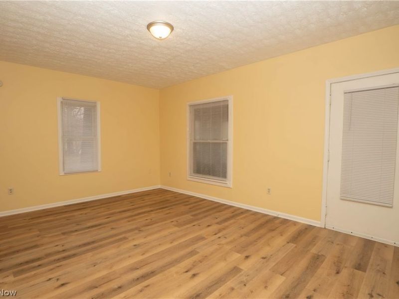 81 E Dalton Street, Akron, OH 44310 Photo 4