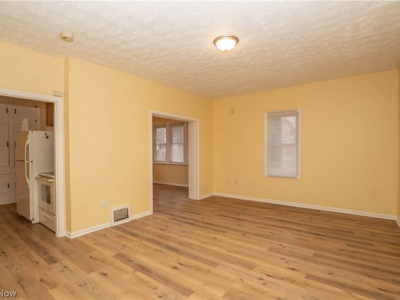 81 E Dalton Street, Akron, OH 44310 Photo 6