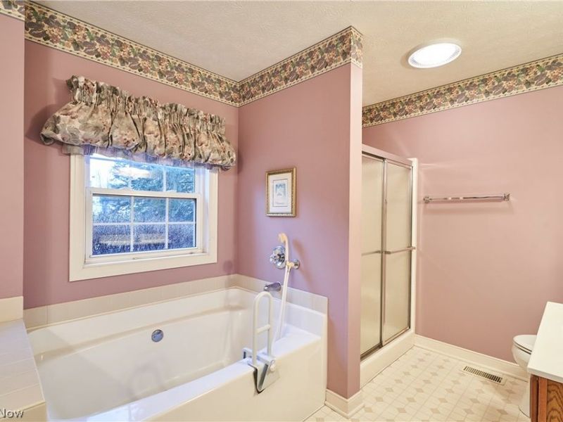 2987 Woodcrest Drive, Fairlawn, OH 44333 Photo 13