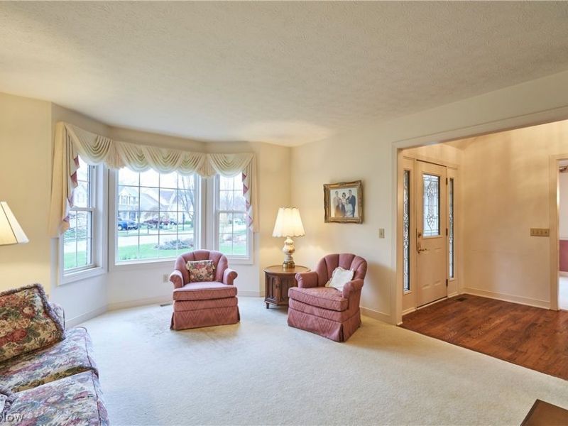 2987 Woodcrest Drive, Fairlawn, OH 44333 Photo 2