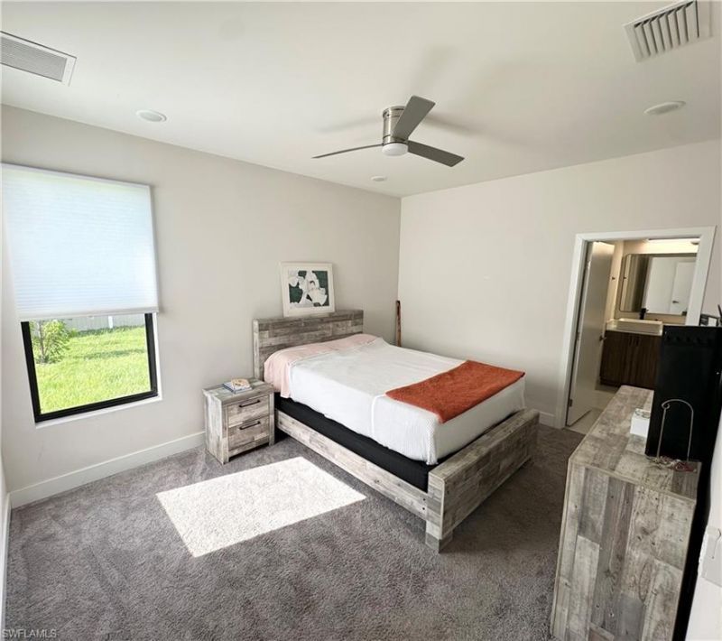 1613 N Gator Cir , Cape Coral, FL 33909 Photo