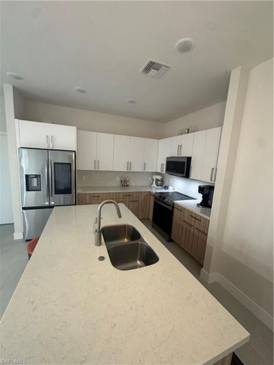 1613 N Gator Cir , Cape Coral, FL 33909 Photo