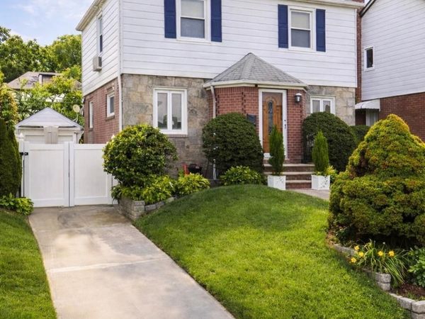 7312 182nd Street , Fresh Meadows, NY 11366