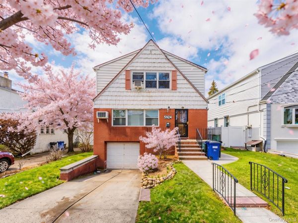 6124 228th Street, Oakland Gardens, NY 11364
