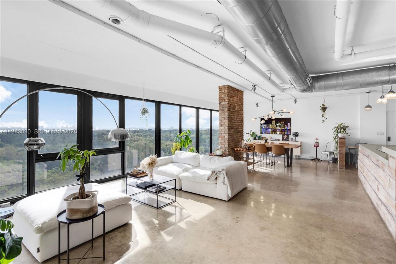 5701 Biscayne Blvd , Unit PH-9, Miami, FL 33137 Photo