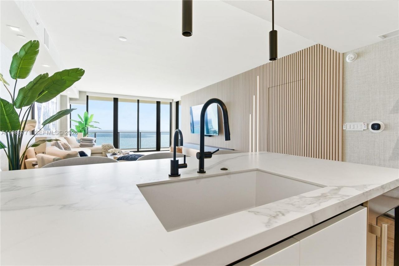 1116 N Ocean Blvd, Unit 1801, Pompano Beach, FL 33062 Photo