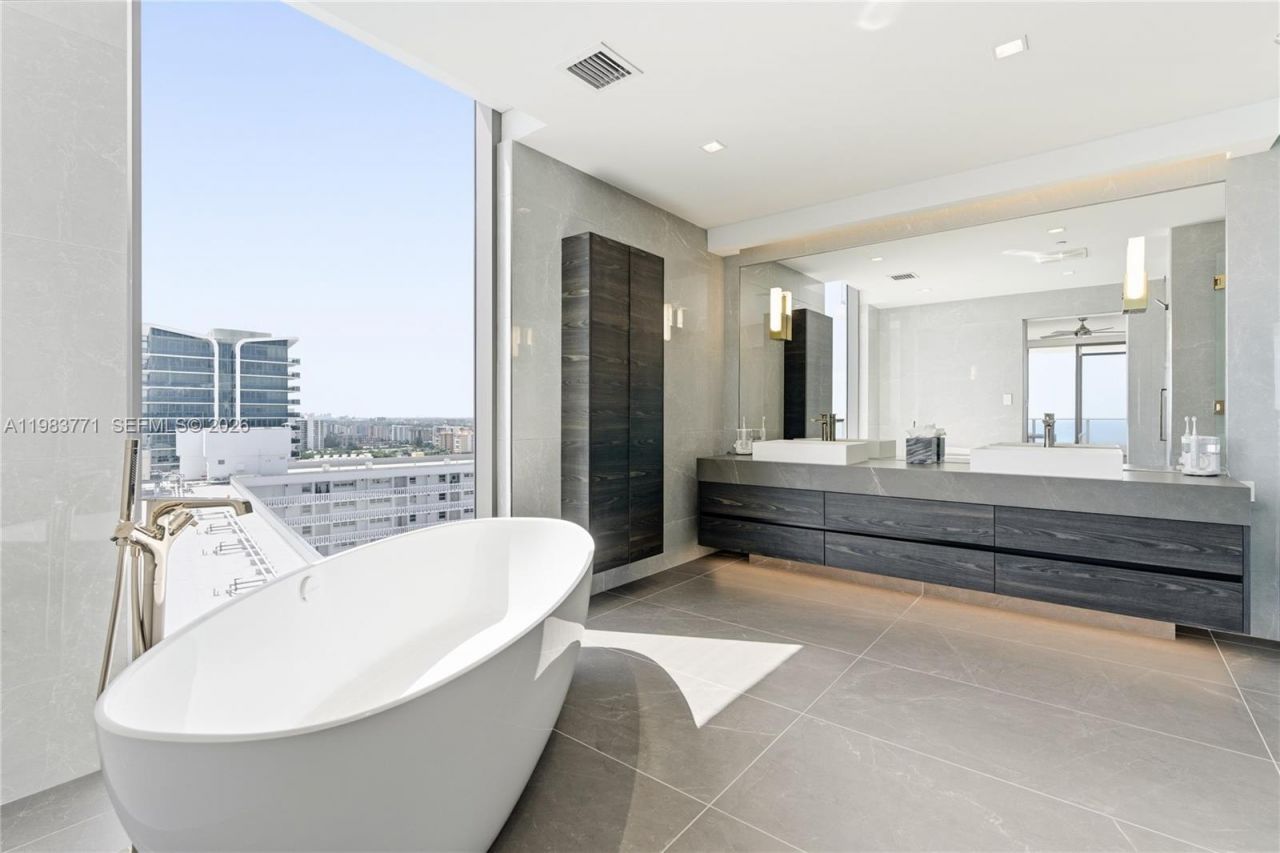 1116 N Ocean Blvd, Unit 1801, Pompano Beach, FL 33062 Photo