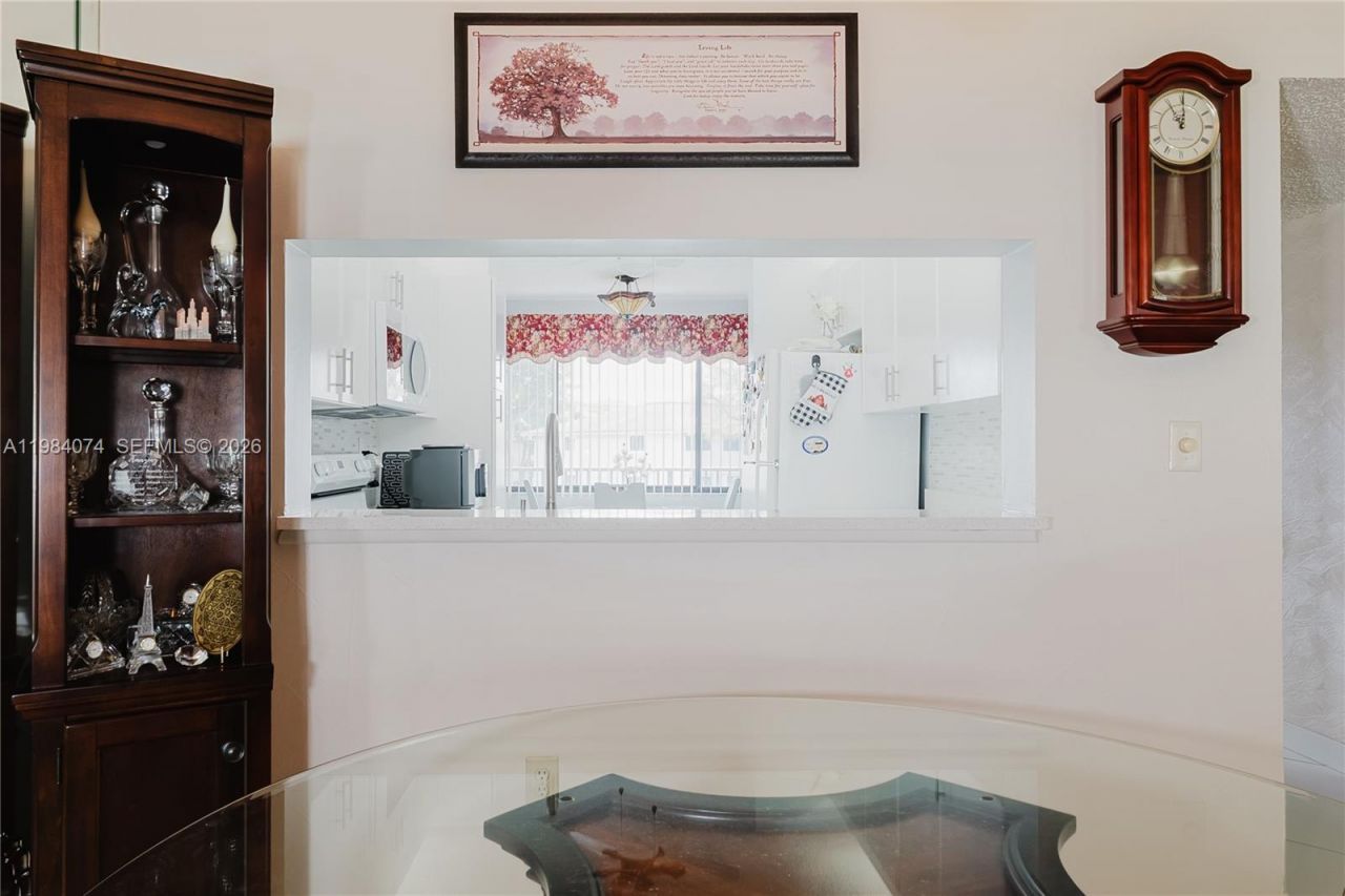 10834 W Clairmont Cir , Unit 204, Tamarac, FL 33321 Photo