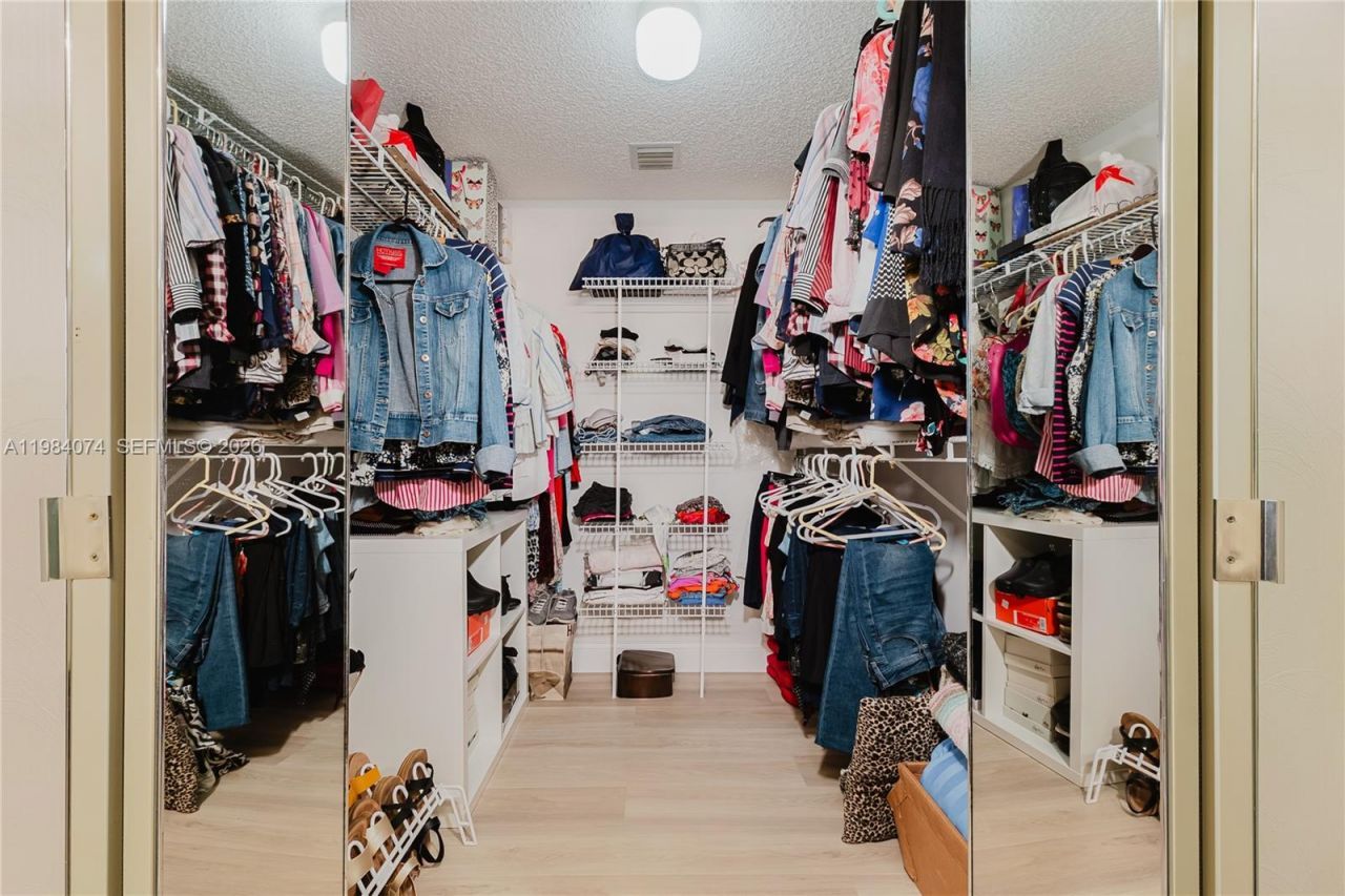 10834 W Clairmont Cir , Unit 204, Tamarac, FL 33321 Photo