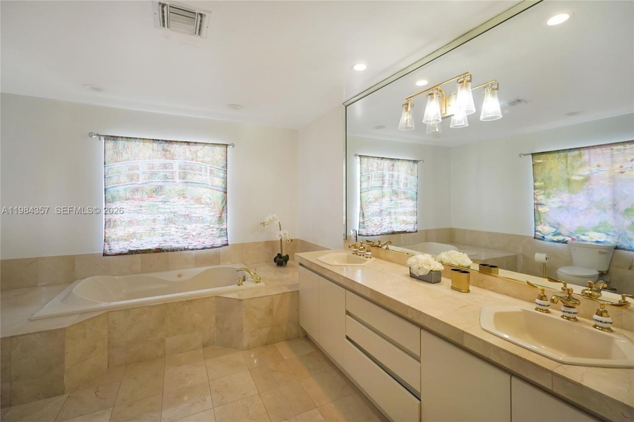 851 N 11th Ave, Hollywood, FL 33019 Photo