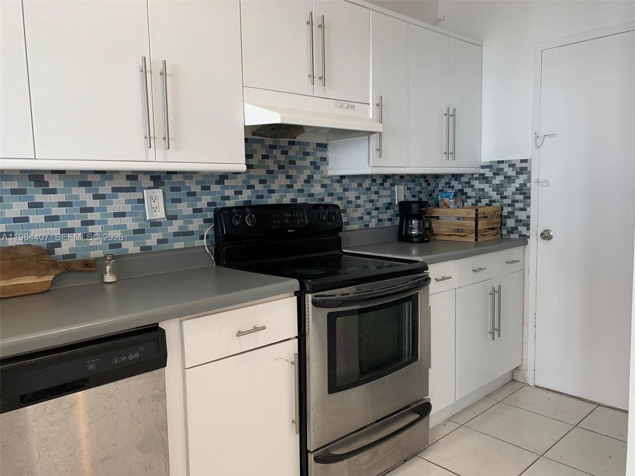 100 Lincoln Rd , Unit 1203, Miami Beach, FL 33139 Photo