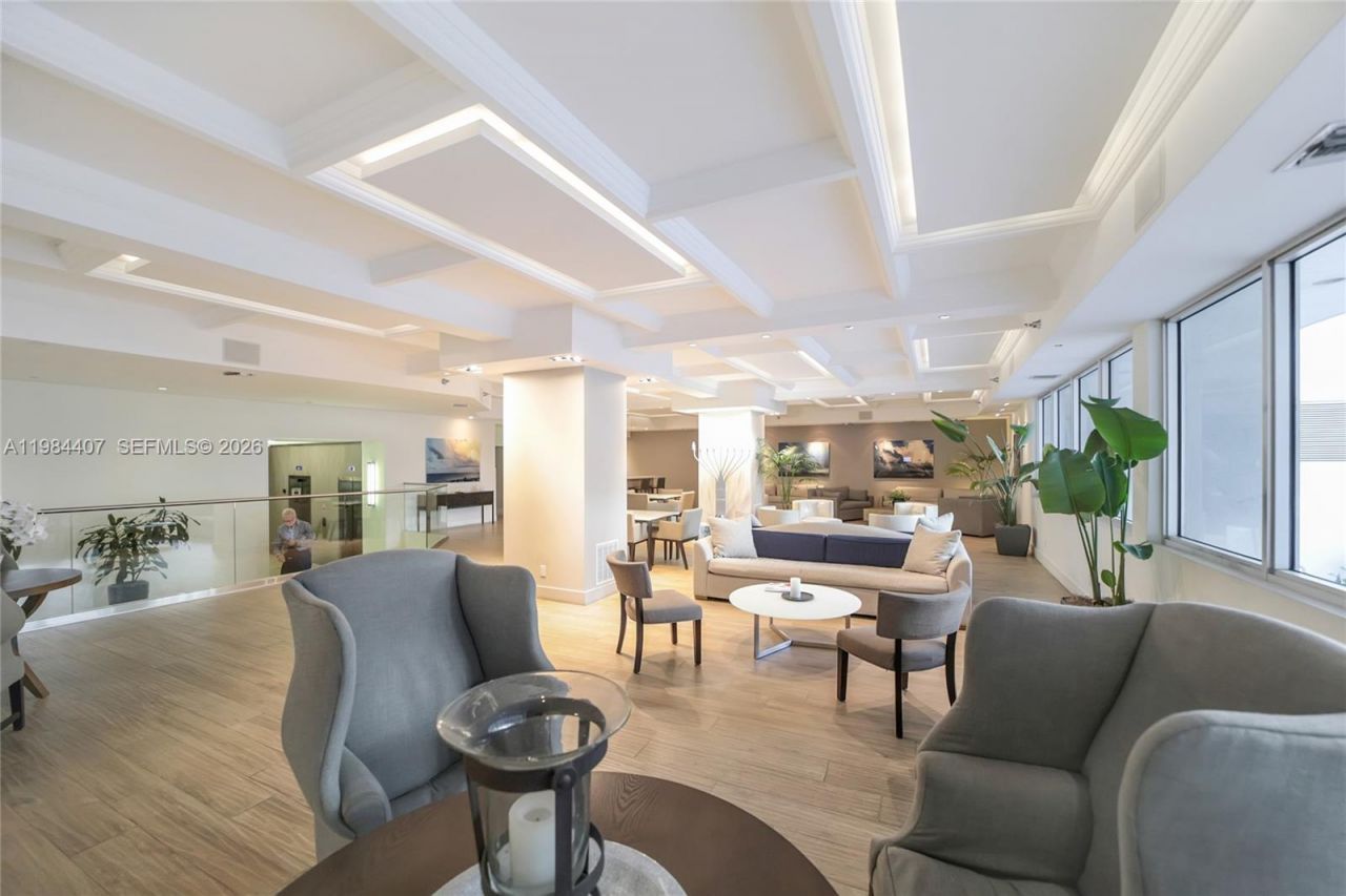 100 Lincoln Rd , Unit 1203, Miami Beach, FL 33139 Photo