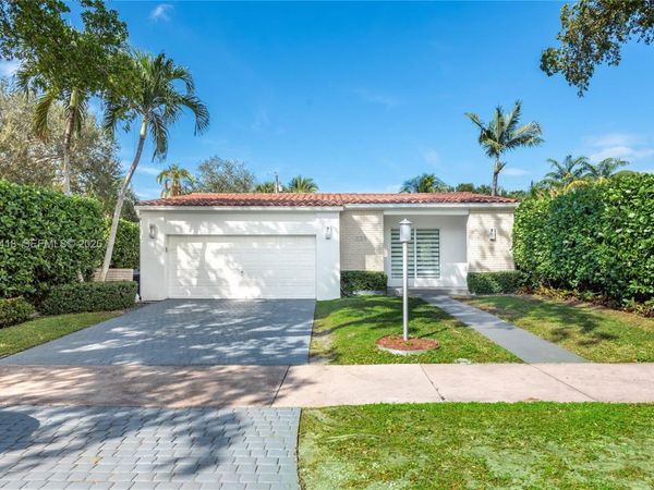 829 Malaga Ave , Coral Gables, FL 33134