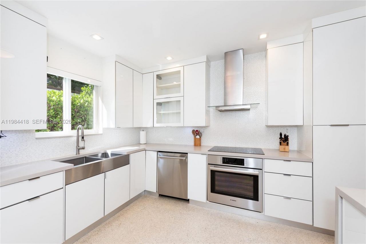 829 Malaga Ave , Coral Gables, FL 33134 Photo