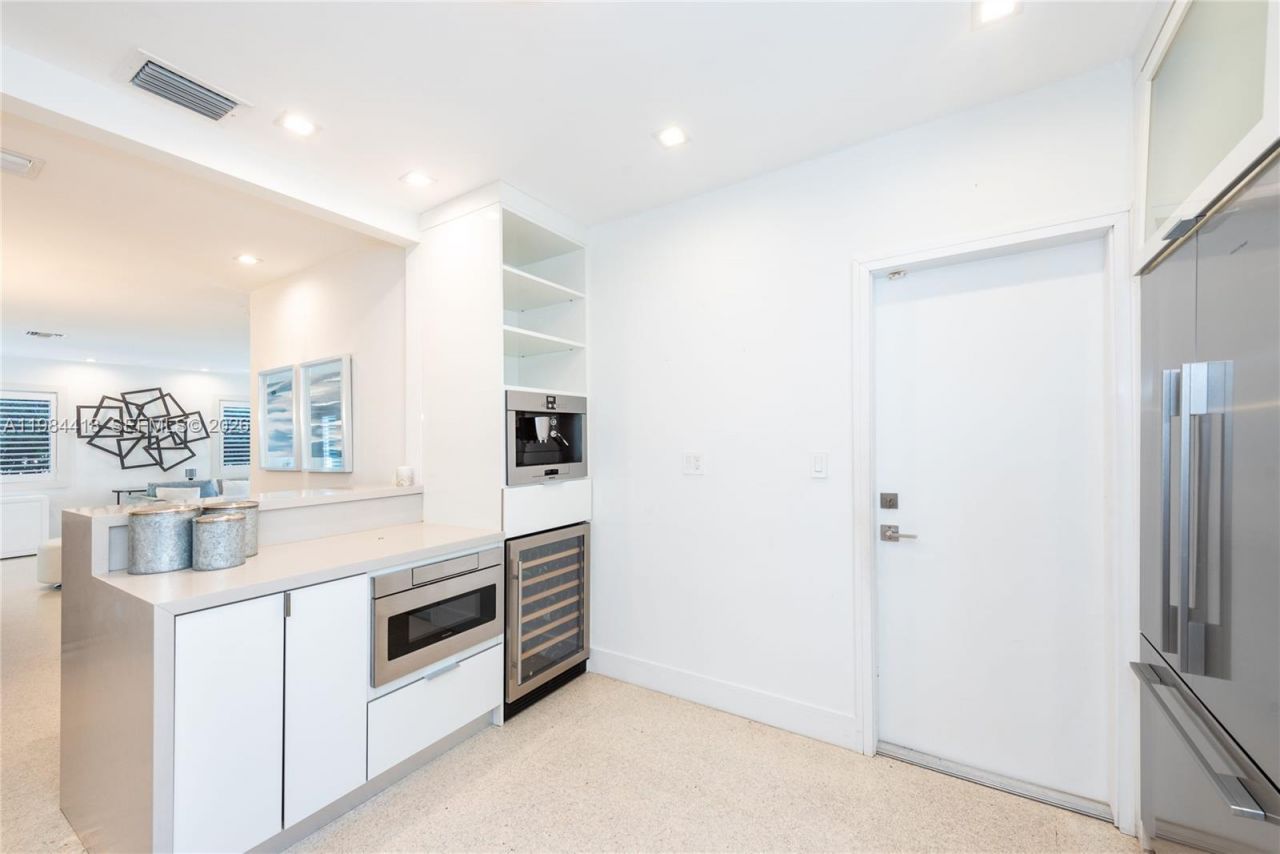 829 Malaga Ave , Coral Gables, FL 33134 Photo