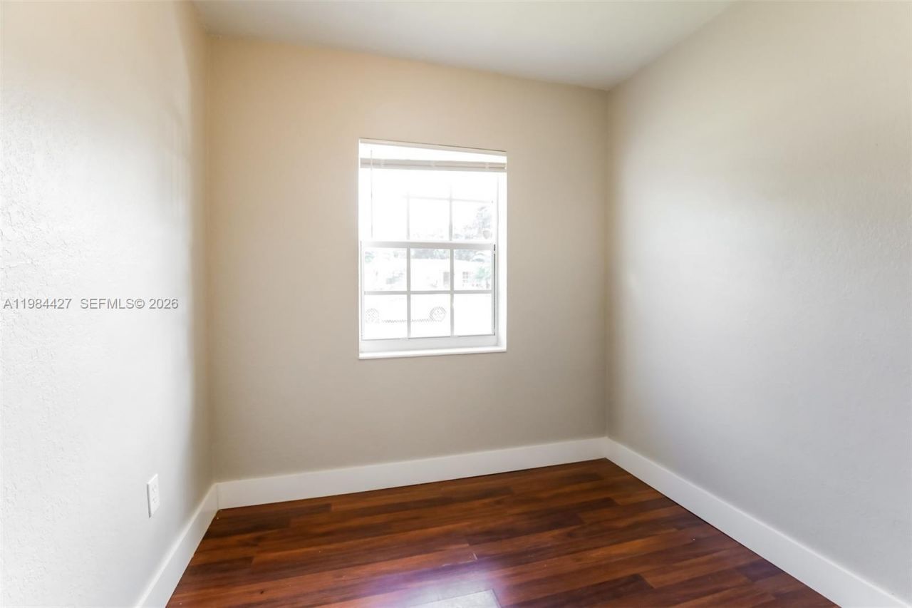 601 NW 194th St, Miami Gardens, FL 33169 Photo