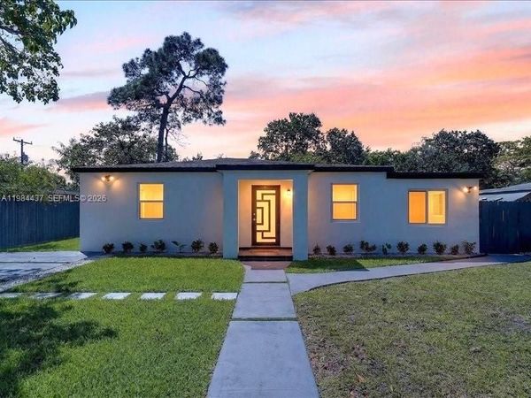 1010 NE 138th St, North Miami, FL 33161