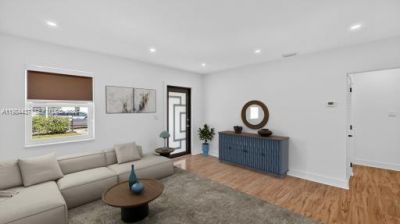 1010 NE 138th St, North Miami, FL 33161 Photo