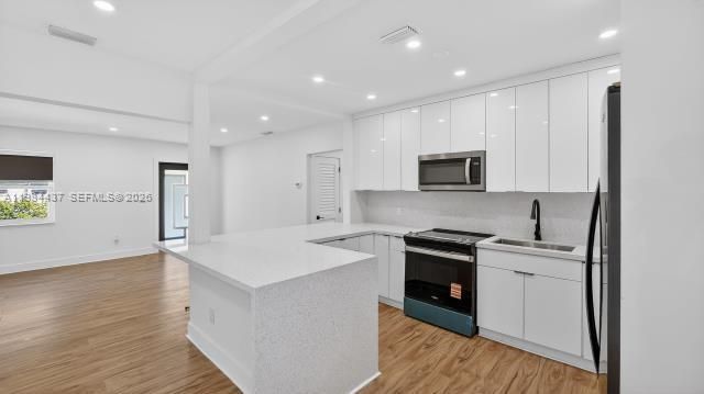 1010 NE 138th St, North Miami, FL 33161 Photo