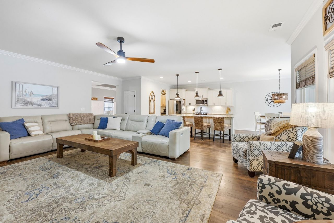 7039 Swansong Circle Photo 11