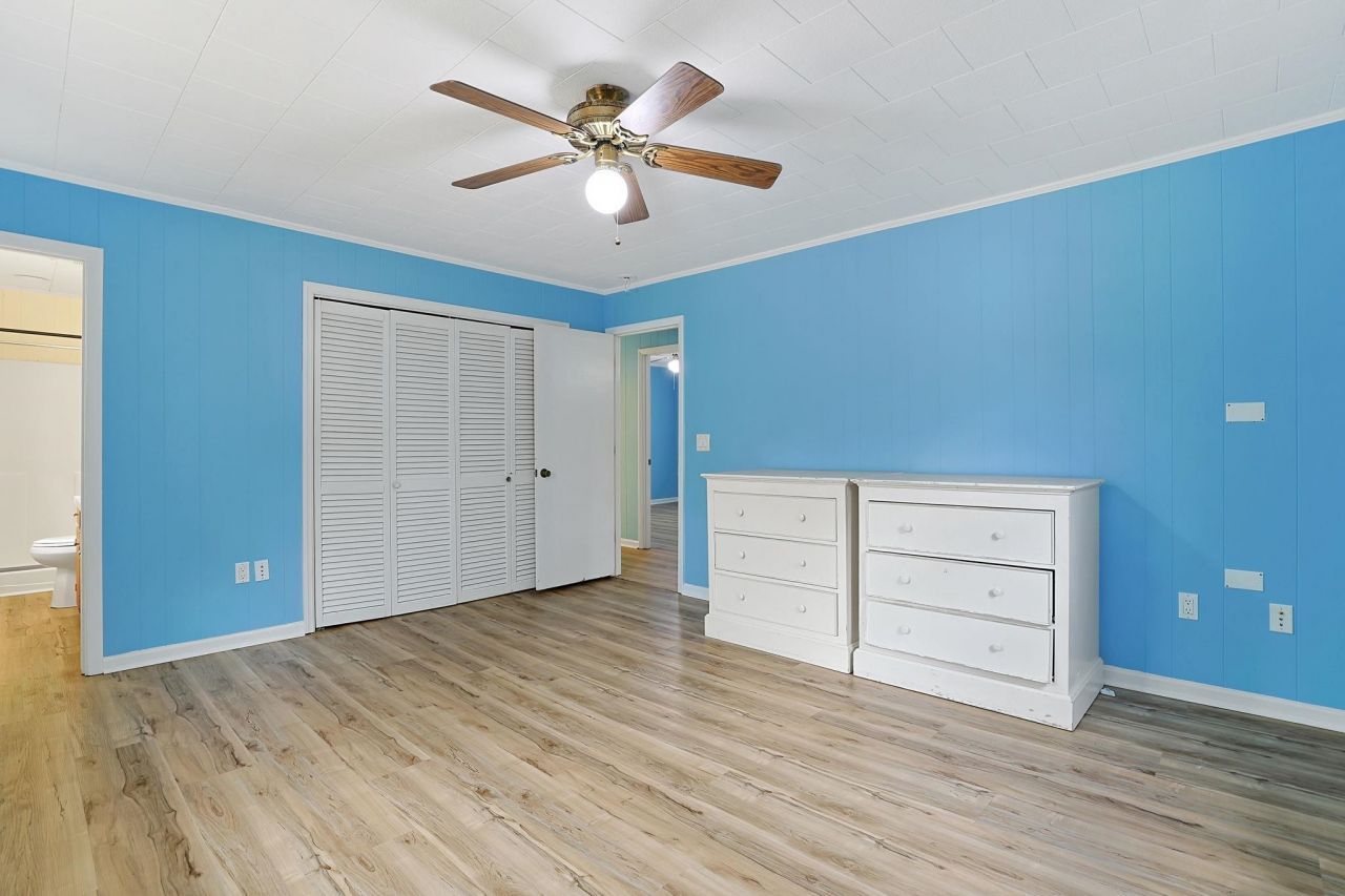 640 Belair Ave. Photo 24