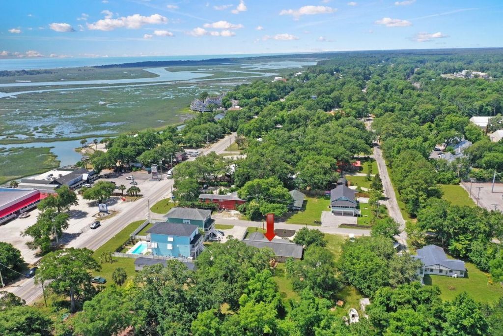 640 Belair Ave. Photo 44