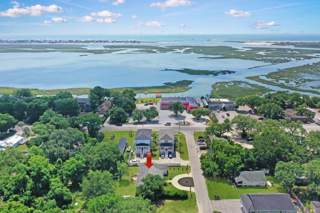 640 Belair Ave. Photo 47