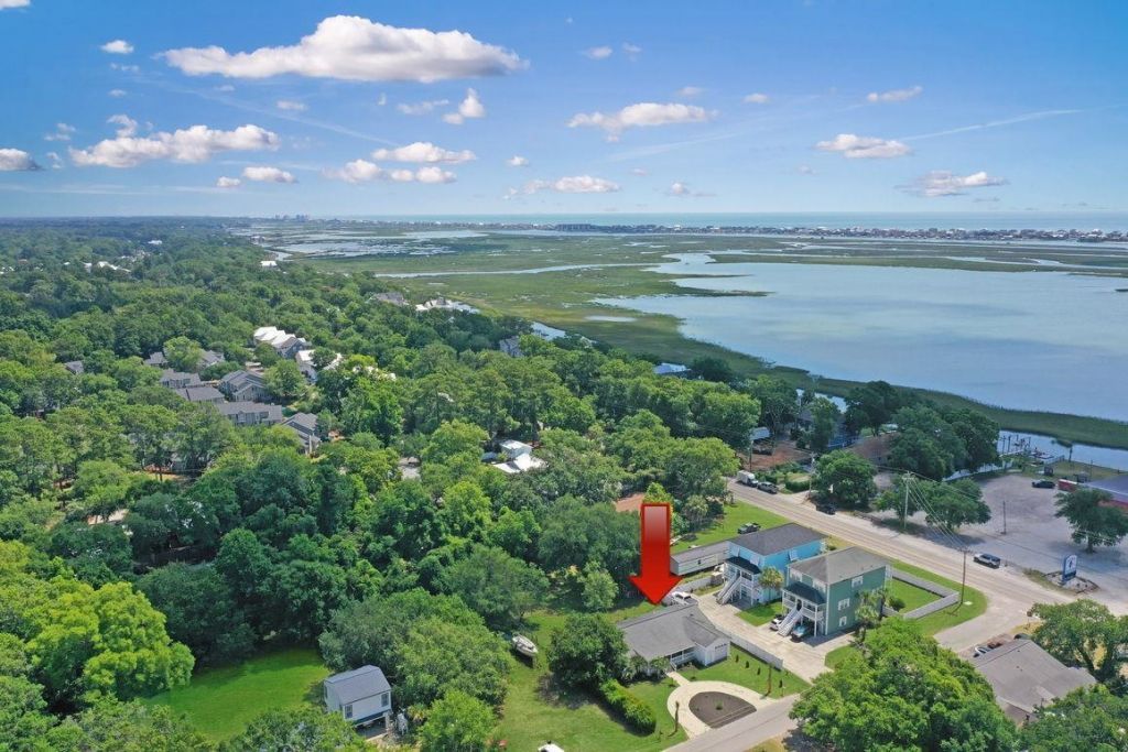 640 Belair Ave. Photo 48