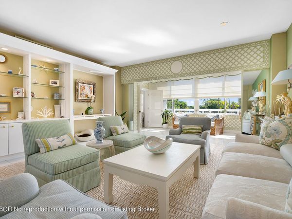 389 S Lake Drive, Unit 2D, Palm Beach, FL 33480