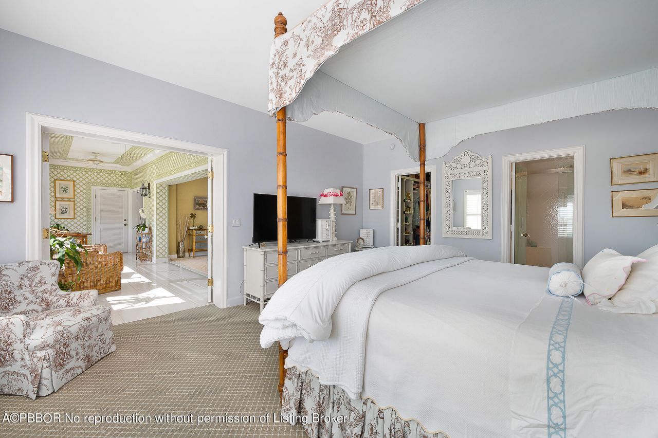 389 S Lake Drive, Unit 2D, Palm Beach, FL 33480 Photo