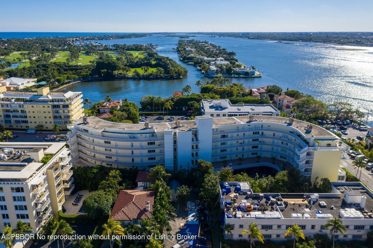 389 S Lake Drive, Unit 2D, Palm Beach, FL 33480 Photo