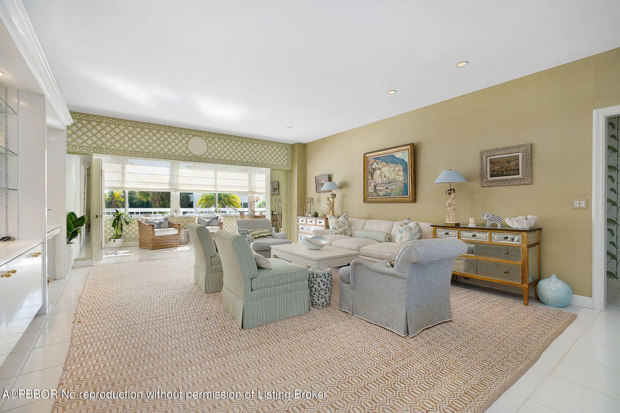 389 S Lake Drive, Unit 2D, Palm Beach, FL 33480 Photo