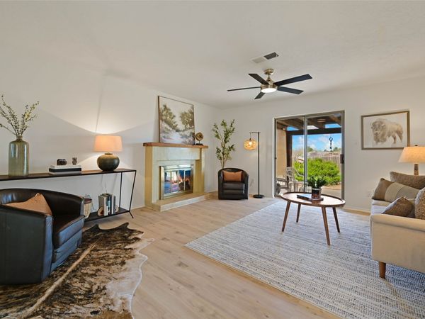 2805 Camino Del Bosque, Santa Fe, NM 87507