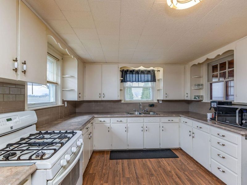 7627 Horatio-Harris Creek Road, Bradford, OH 45308 Photo 16