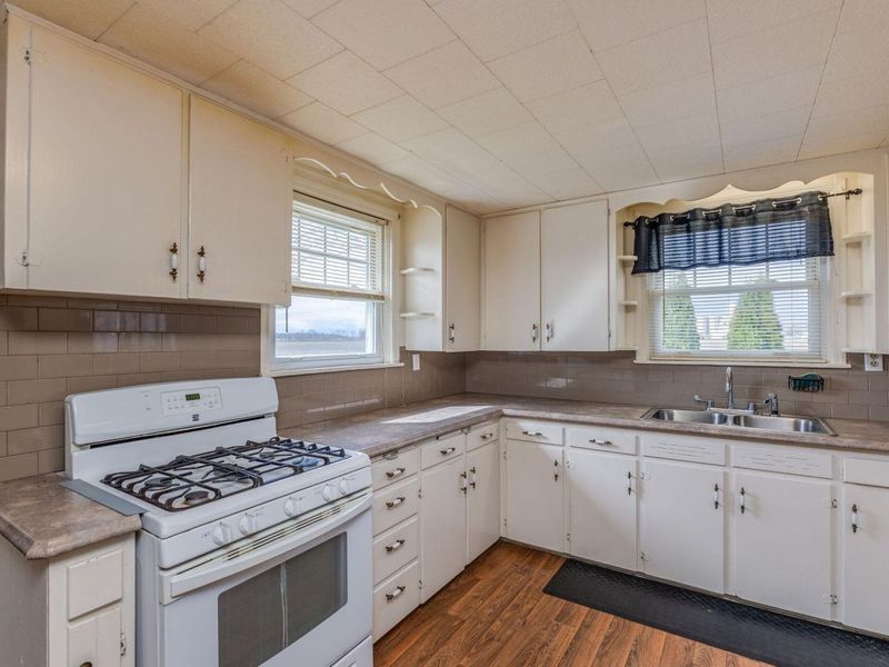 7627 Horatio-Harris Creek Road, Bradford, OH 45308 Photo 18