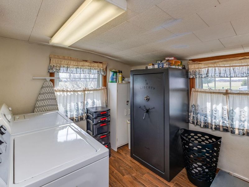 7627 Horatio-Harris Creek Road, Bradford, OH 45308 Photo 21